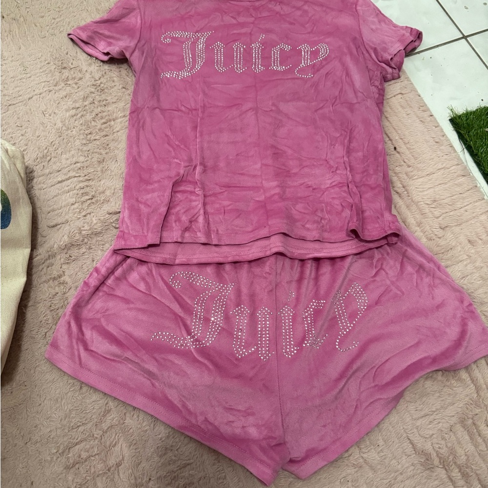 Juicy Couture Fuchsia Velour set